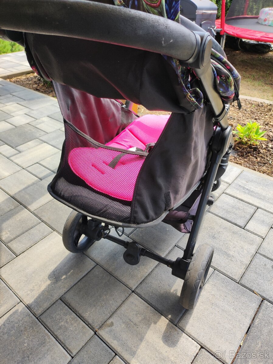 Petite&Mars street - 8