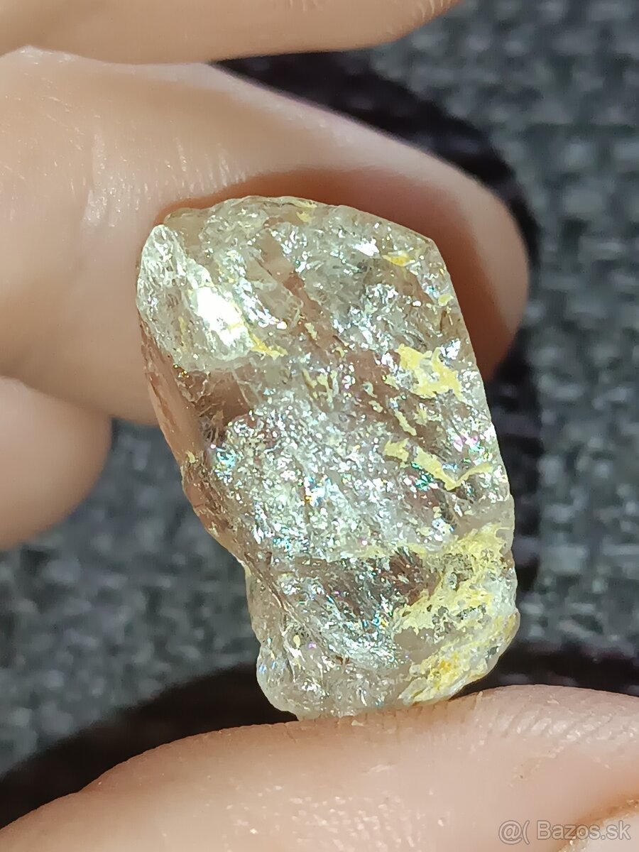 Drahokam surový topaz - 8