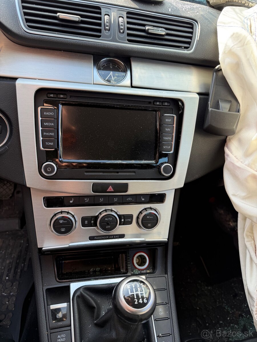 Rozpredam VW passat b7 2.0tdi 103kw - 8