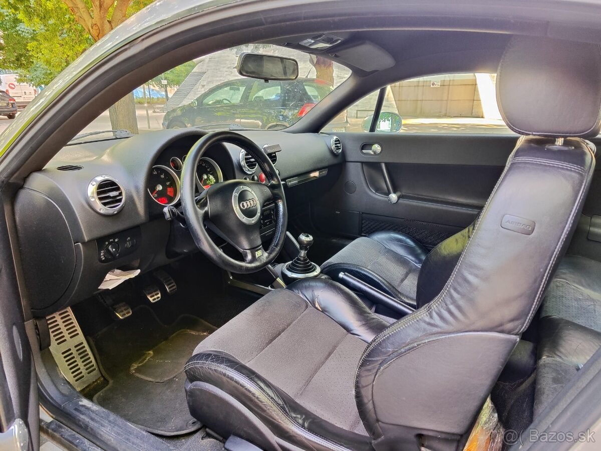 Audi TT 1.8 Quattro 8N - 8