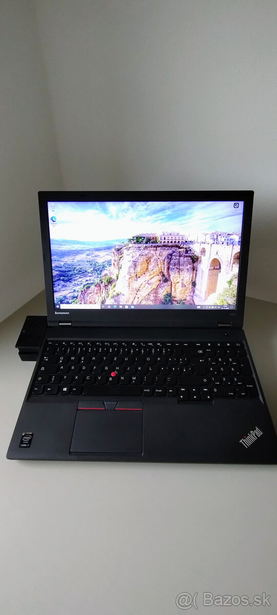 Predám Lenovo Thinkpad s procesorom i7-2,5Ghz - 8