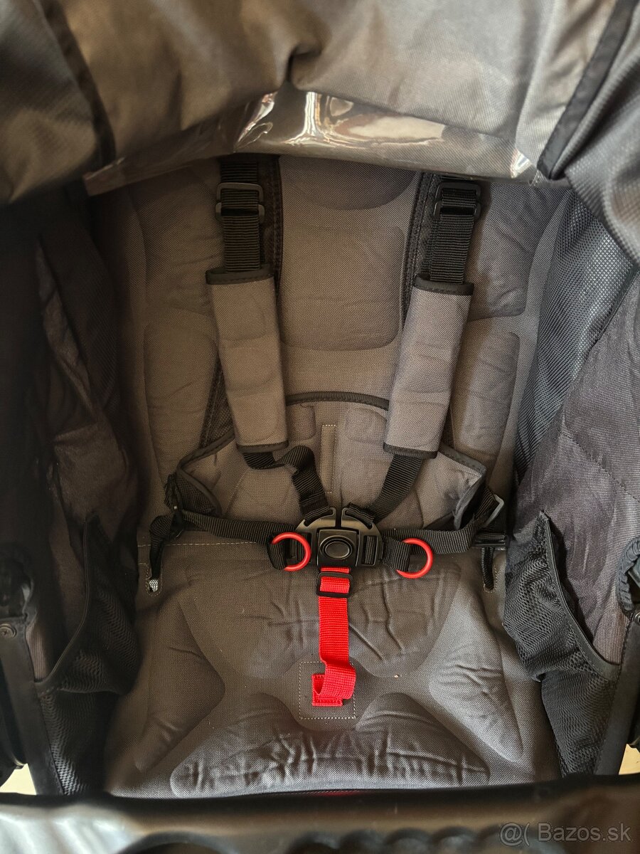 Kocik Britax BOB revolution pro - 8