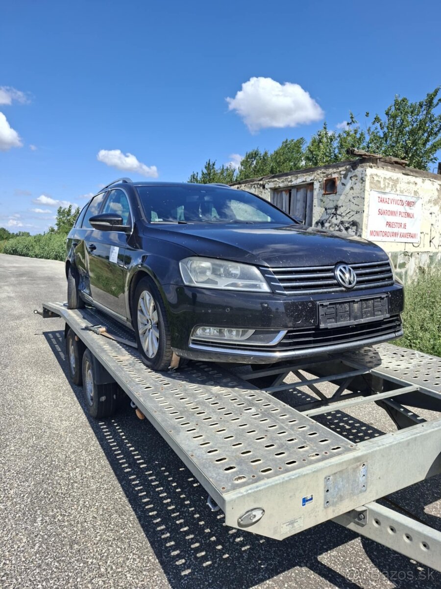 Rozpredám VW Passat B7 Variant 2.0Tdi 103kw CFFB - 8