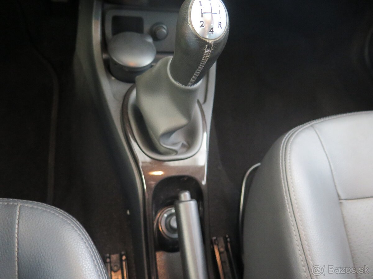 Dacia Duster 1.616V,kůže,klima,tažné,1.majitel - 8