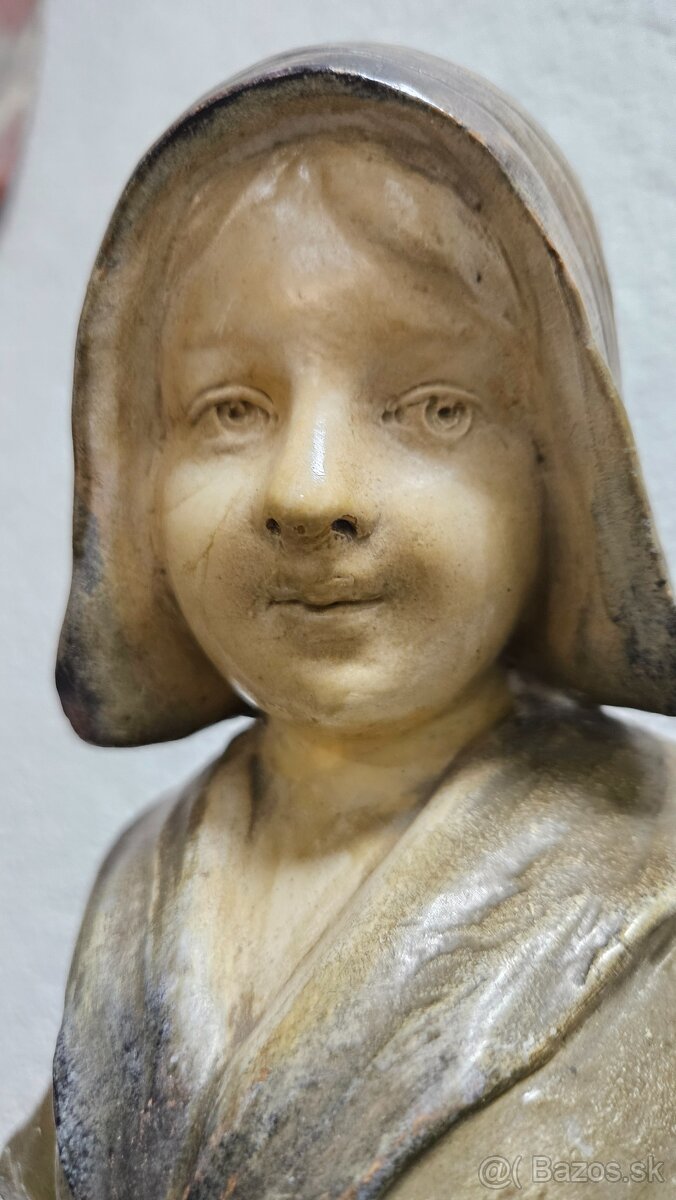 socha dievcata-keramika Goldschaider - 8