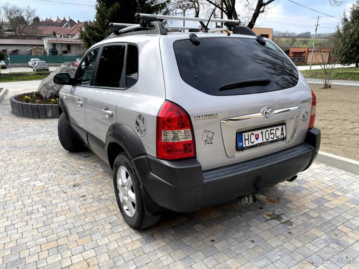 Hyundai Tucson 2.0 + LPG - 8