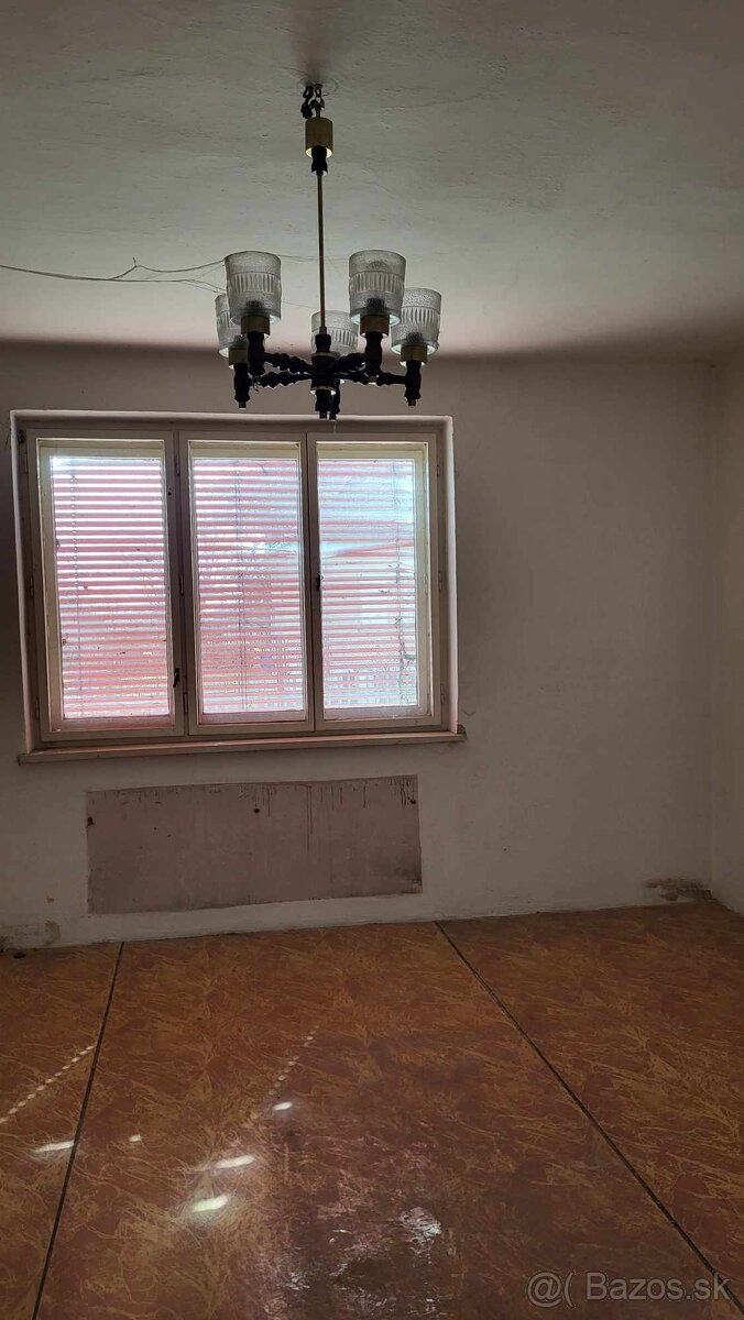 Na predaj Rd Ivanka pri Nitre Investičné - 8