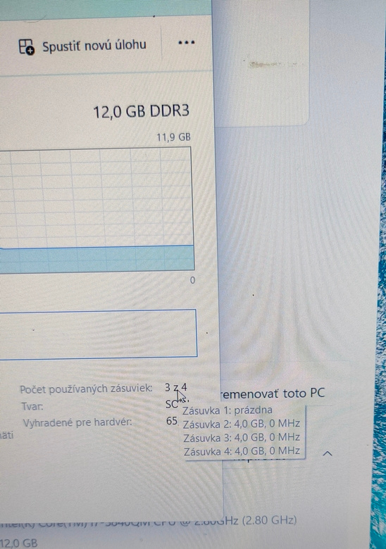 HP Elitebook 8570w + dokovacia stanica (200W adapter) - 8