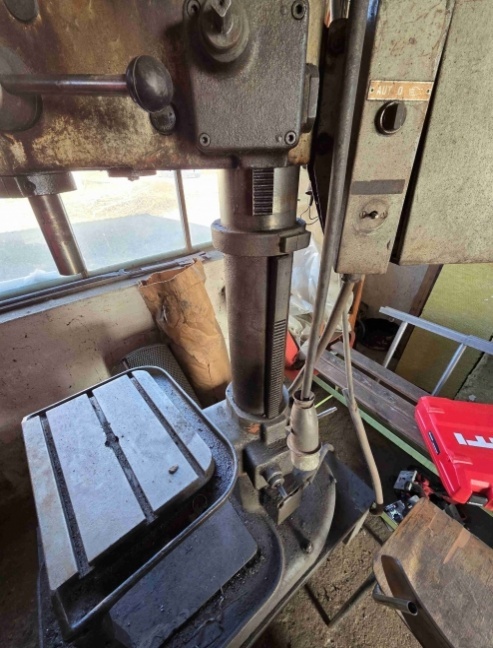 Použitá vrtačka VS 32 B, r. v. 1988 - 8