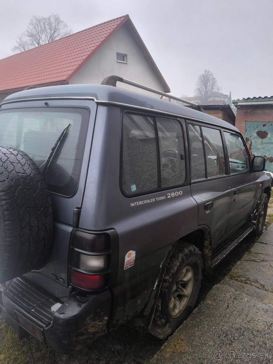 Predám Mitsubishi Pajero 2 2.8vagon - 8