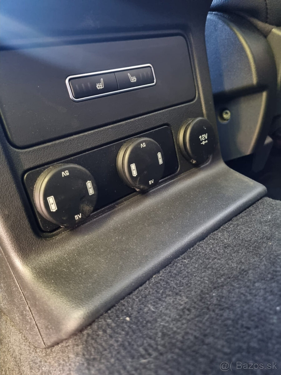 Jaguar F-Pace Jaguar F-Pace 3.0D V6 R-Sport AWD A/T - 8