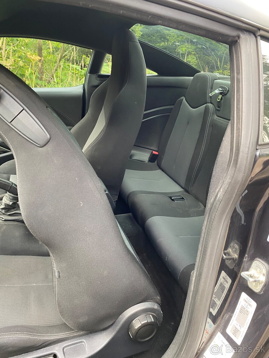 Peugeot RCZ 2.0HDI 120kW - 8