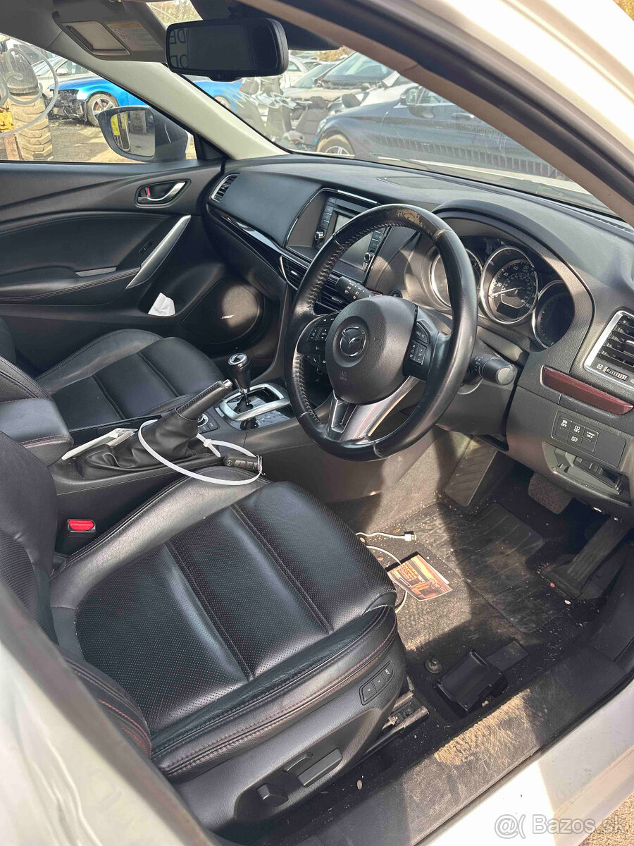 364. MAZDA 6 GJ SEDAN / 2.2 DIESEL / SH30 / 2014 - 8