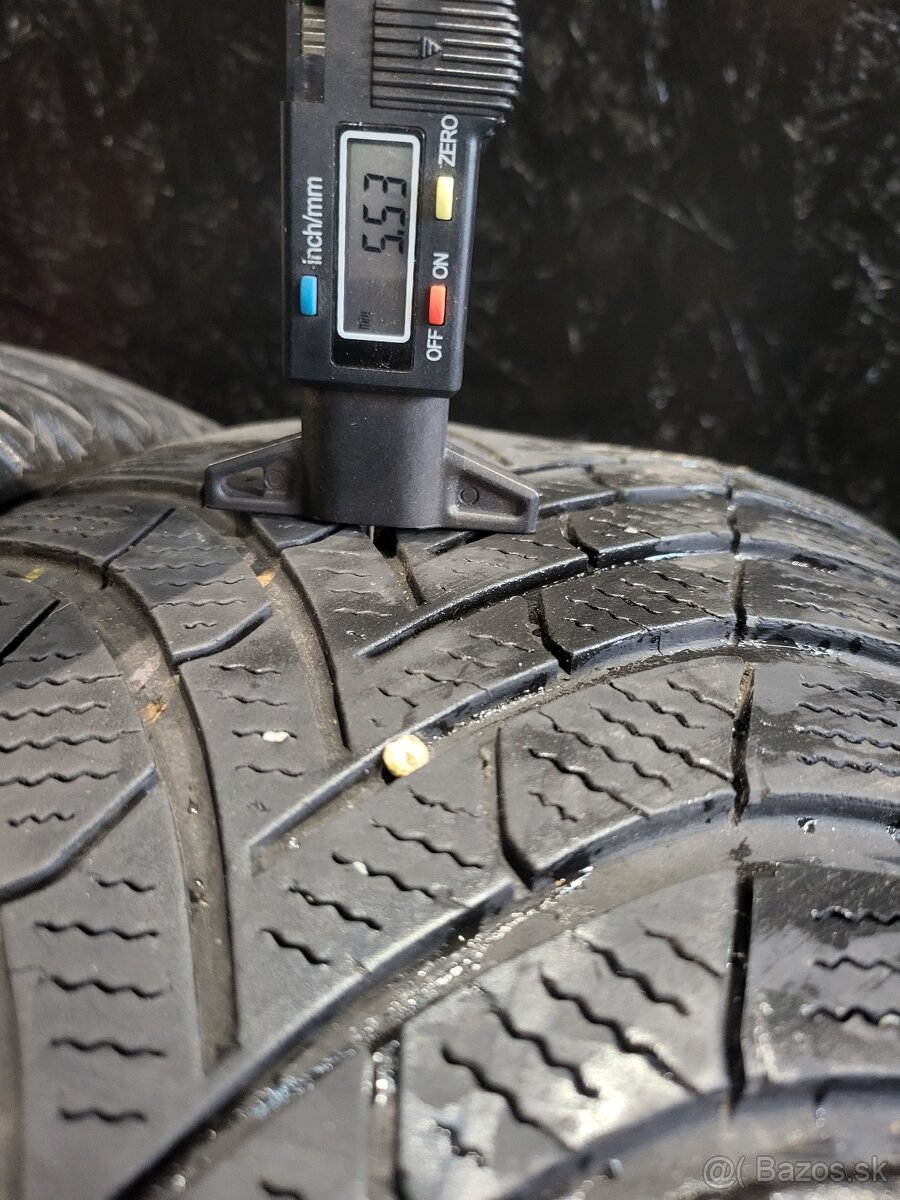 225/60 R18 Semperit zimne pneumatiky - 8