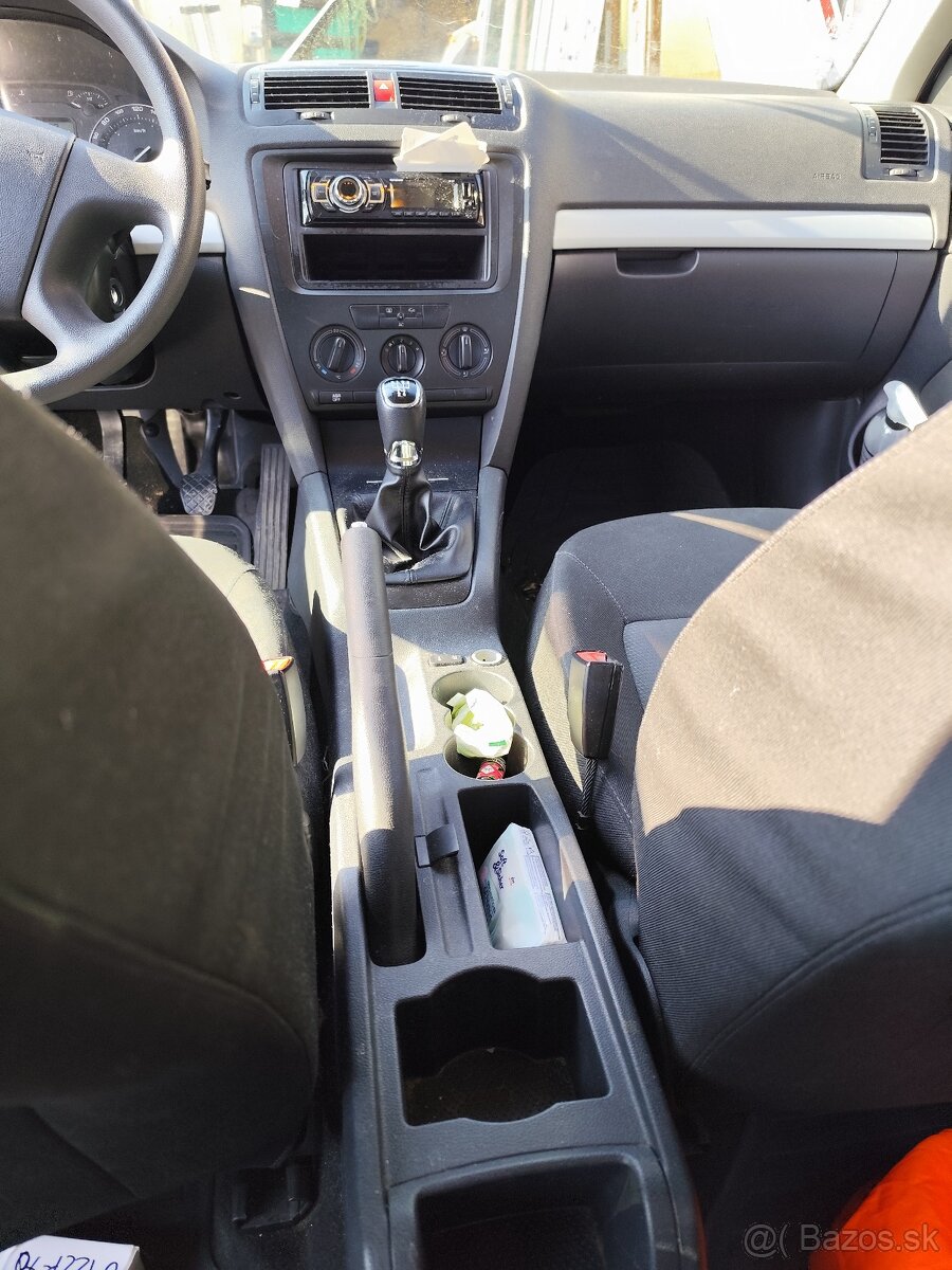 Rozpredám oktaviu 2 - 8