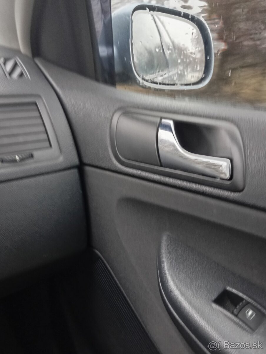 Skoda Fabia Sedan 1,2 - 8