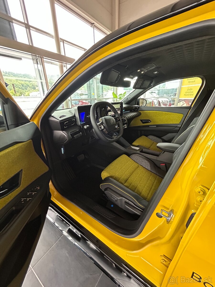 Renault R5 E-Tech elektrický Iconic Cinq 120k - NOVÉ VOZIDLO - 8