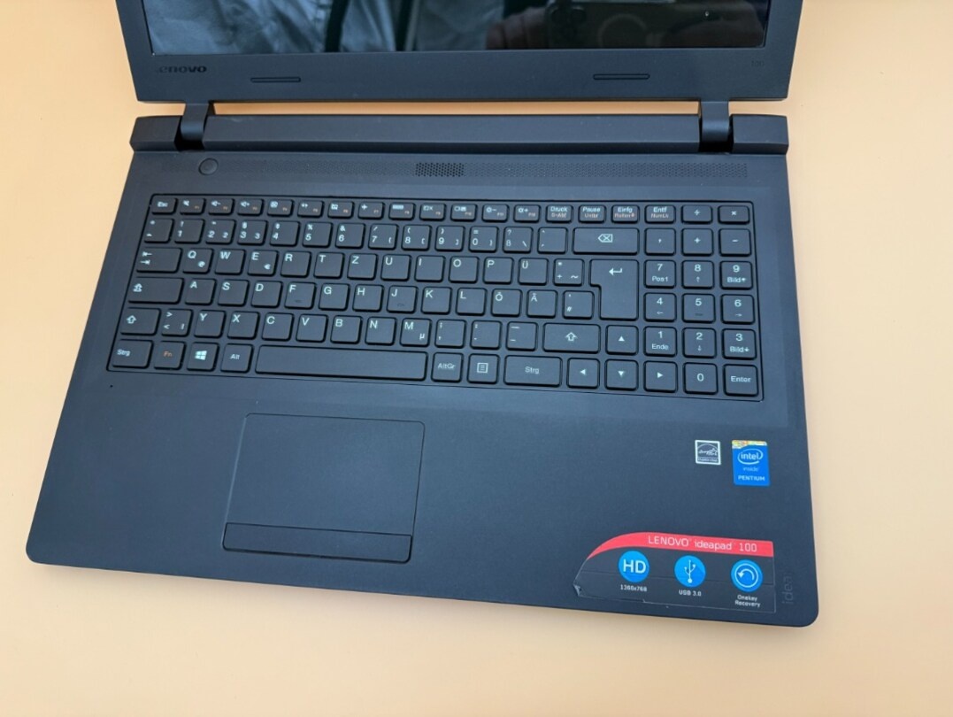 Notebook Lenovo IdeaPad 100 N3540 / 8GB RAM / 256GB SSD - 8