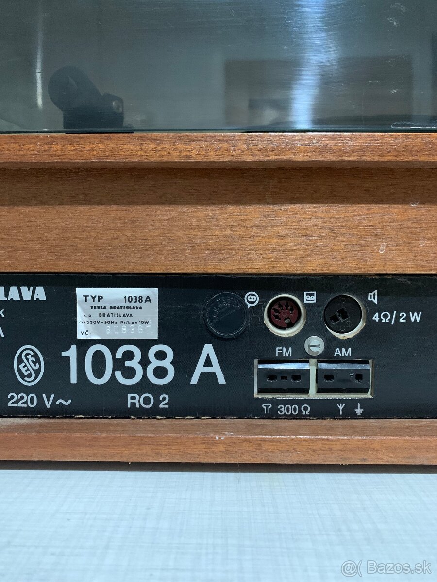 Gramoradio Duo 1038 A Tesla - 8