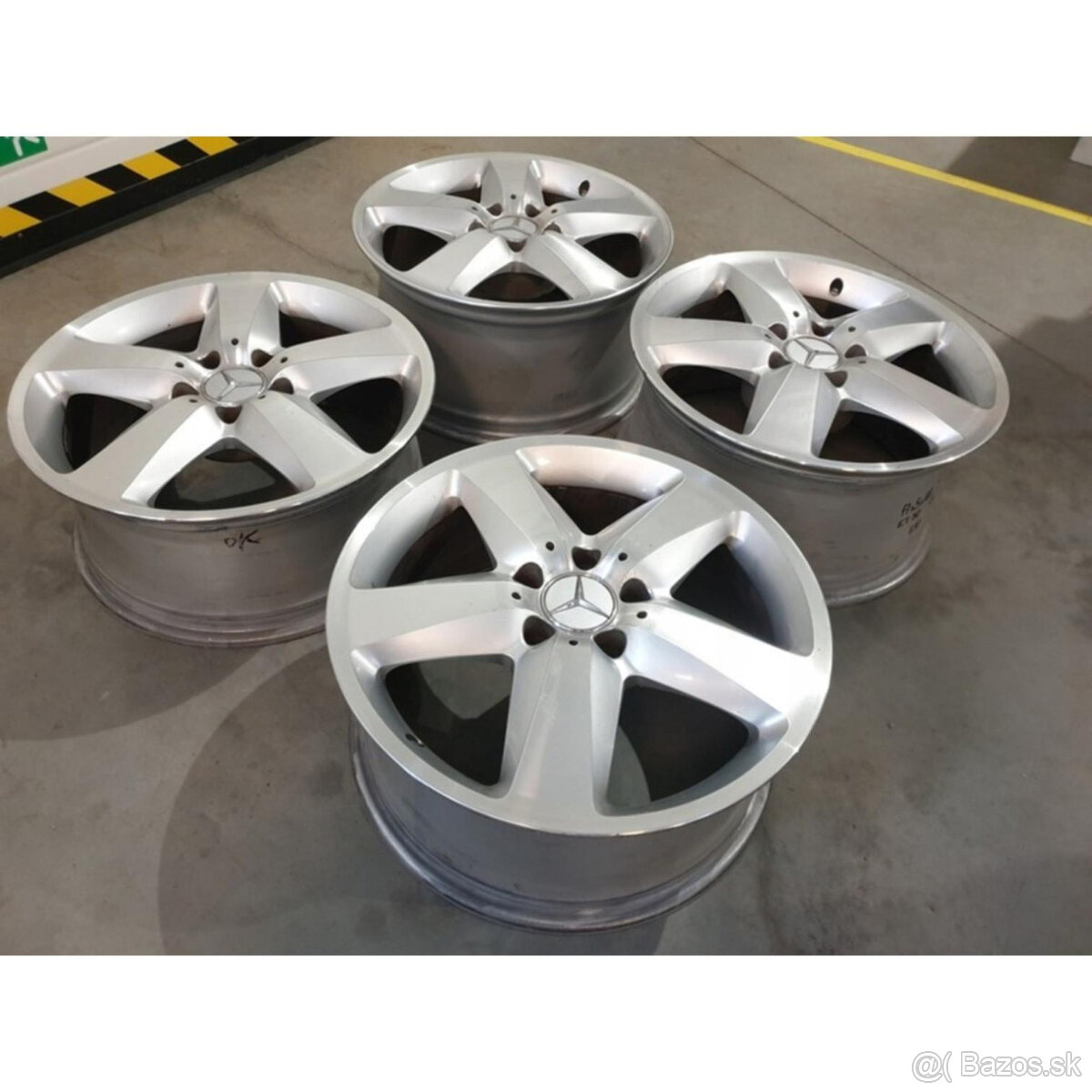 Mercedes dvojrozmer disky 5x112 R17 8,5J-7,5J ET30-ET36 - 8