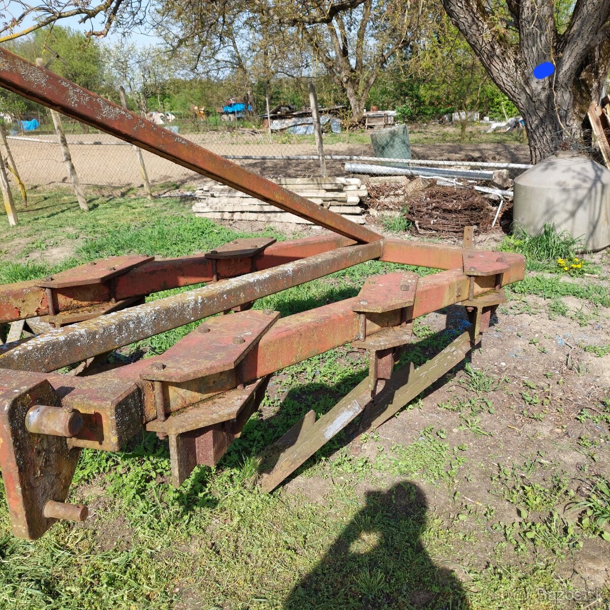 Predám poľnohospodárske stroje - 8