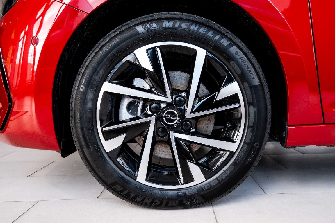 Opel Corsa Edition 1,2T 100k MT6 - 8