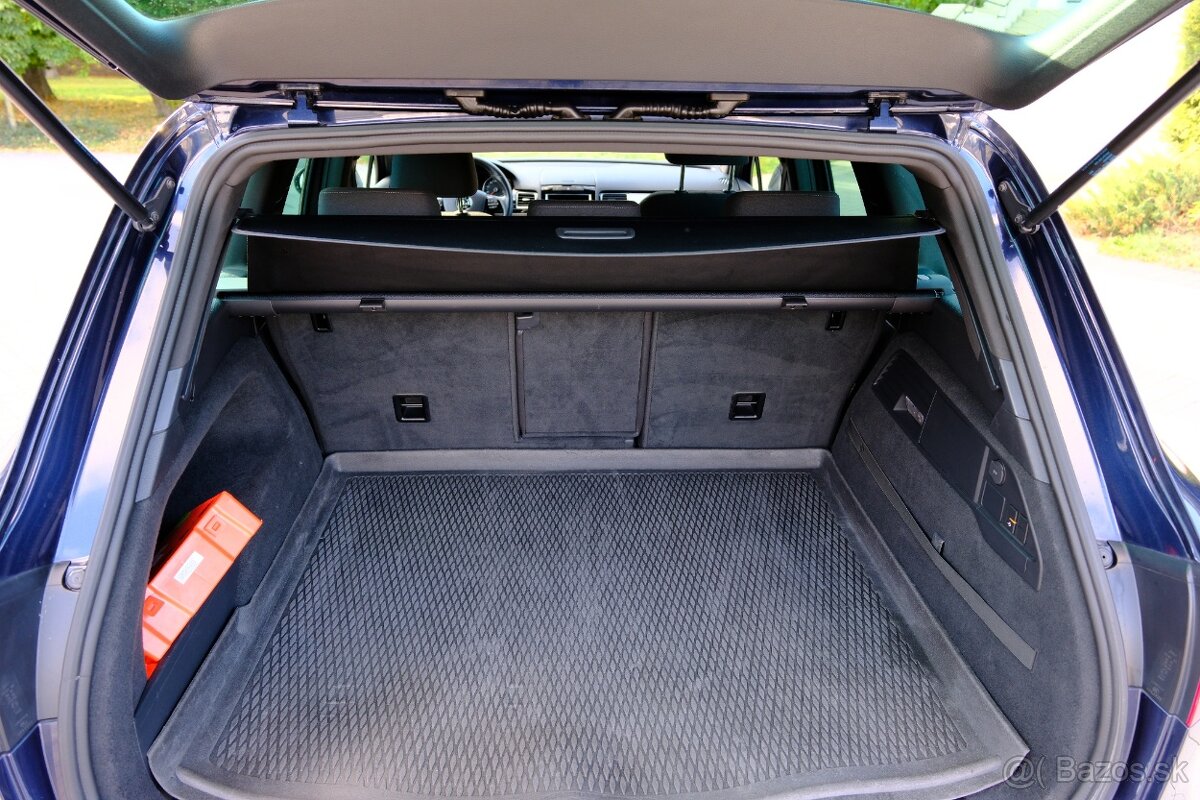 VW Touareg 3.0 V6 - 8