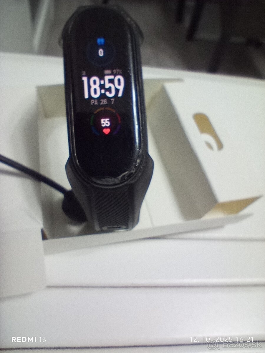 XIAOMI MI BAND 5 - 8