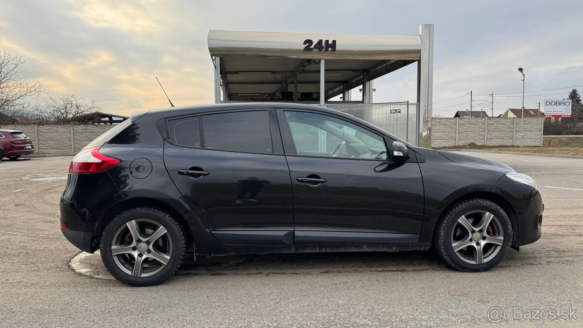 Renault Mégane 1.6 16V Expression - 8