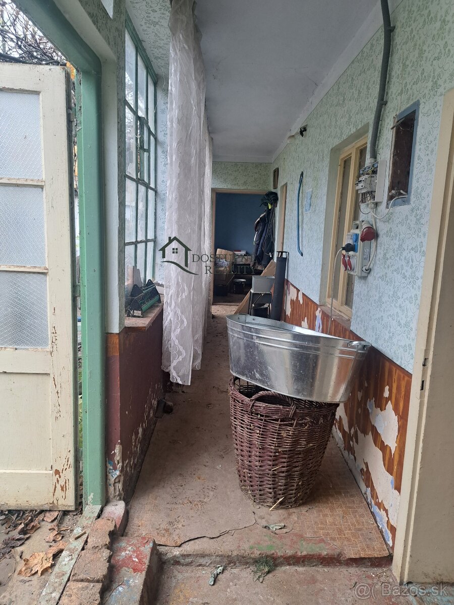 Na predaj rodinný dom-chalupa Sasinkovo len 10km od HC - 8