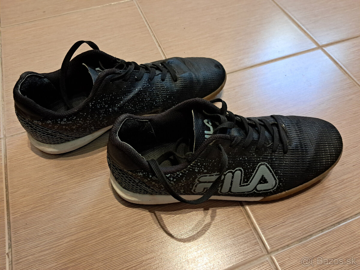 Chlapčenské halovky zn.FILA - 8