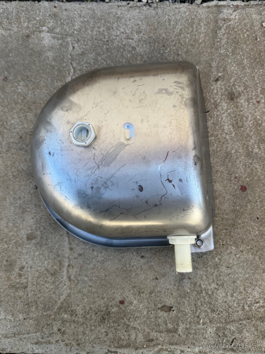 Predám napájadlo na koňa / hospodárske zvieratá - 8