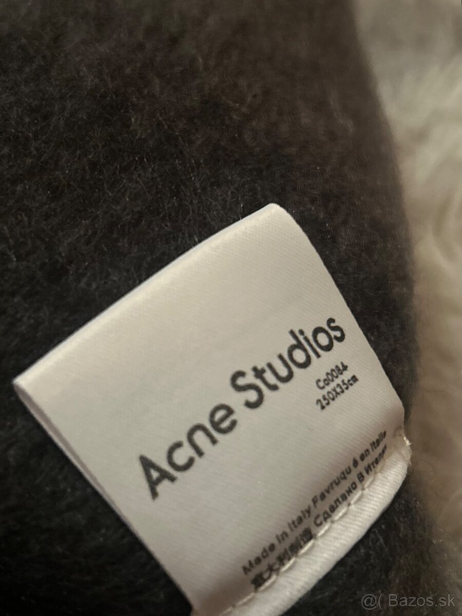 Acne Studios šál - 8