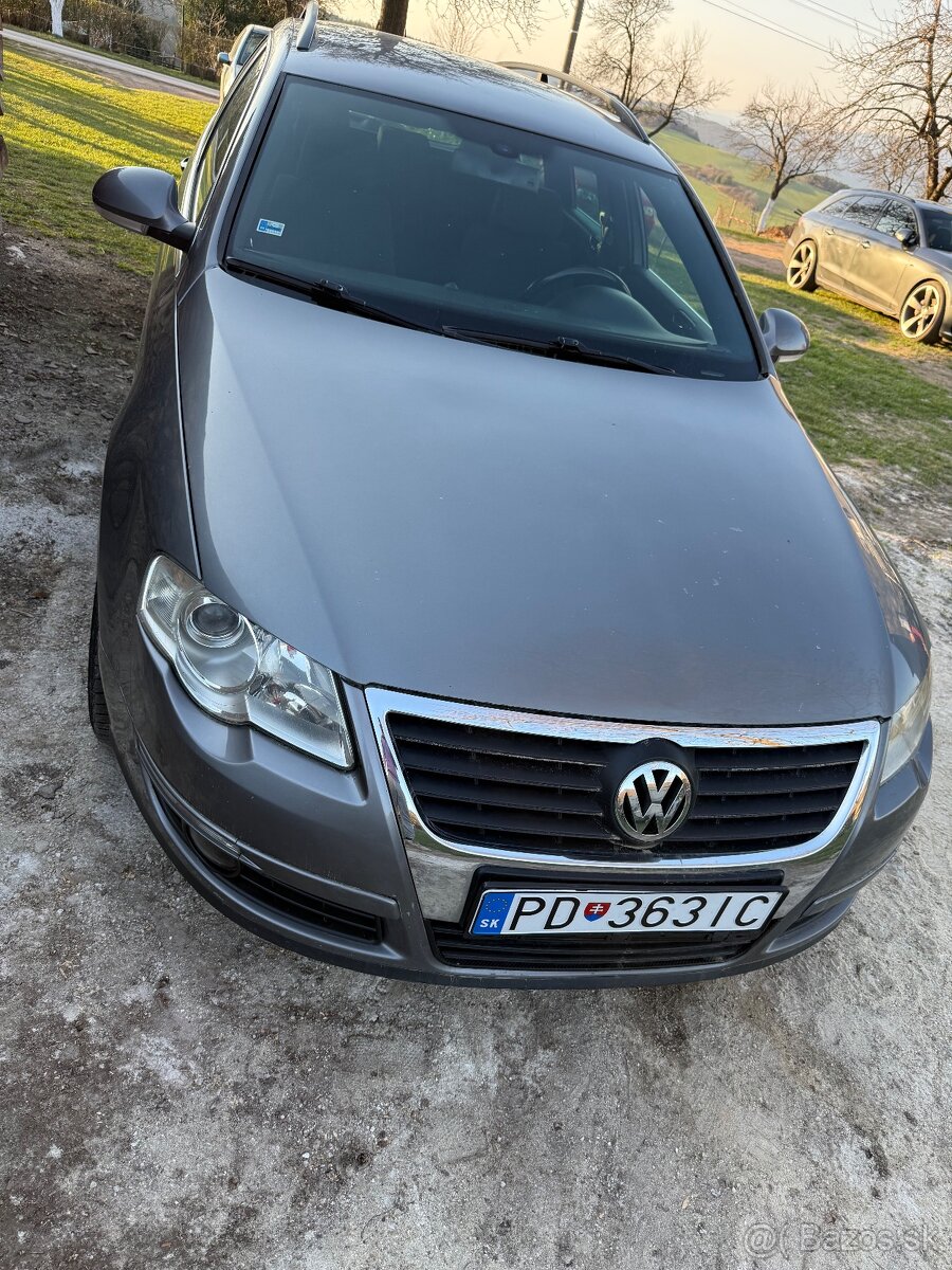 Volkswagen PASSAT B6 - 8