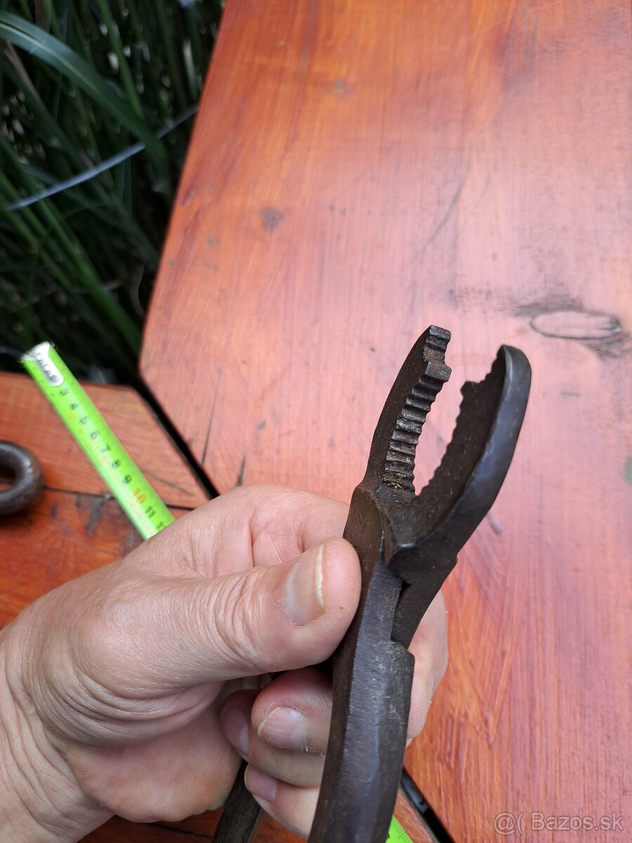 KOMBINOVANÉ KLIEŠTE. - 8