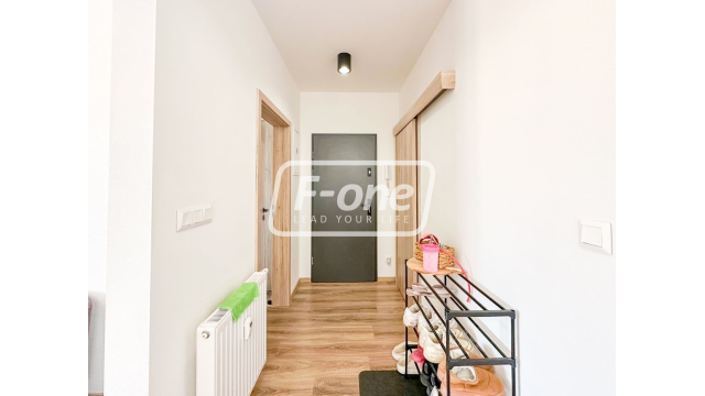 Prenájom | 2-izbový byt so zariadením a balkónom, KNM - Murg - 8