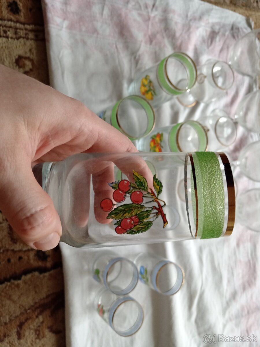 Zdobené poháre, poháriky, starožitnosti - 8