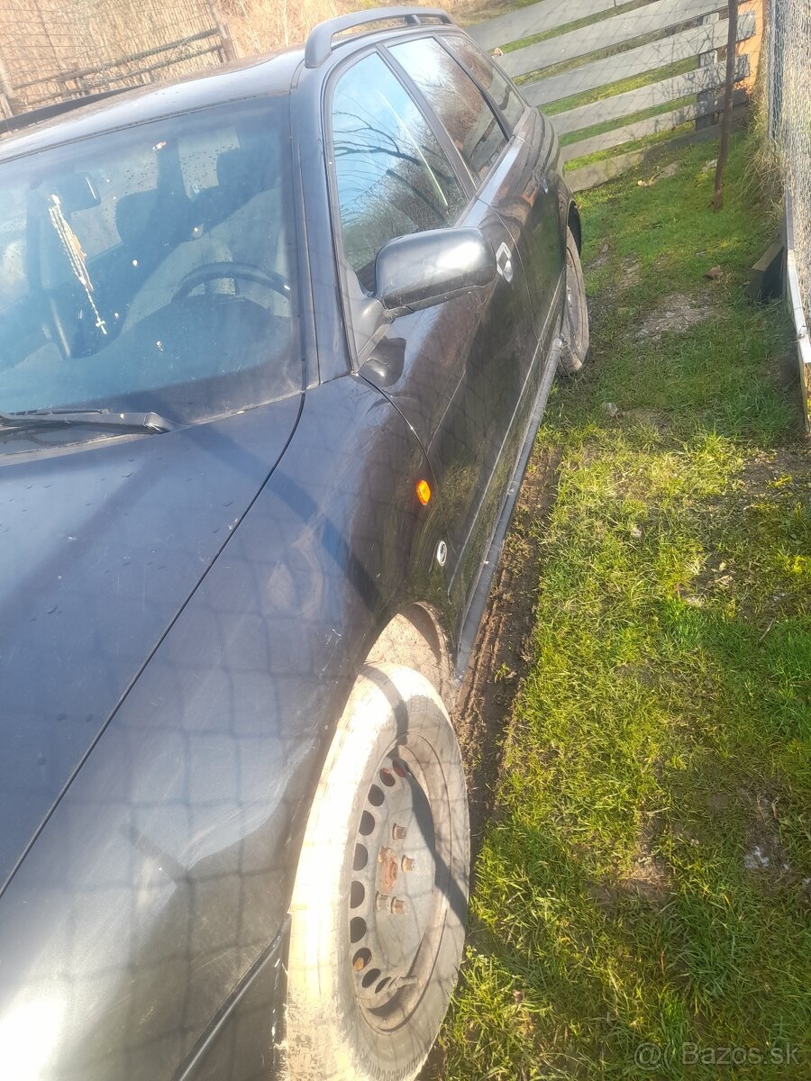 Audi a4 b5 1.8benzin 92kw 1995rok - 8