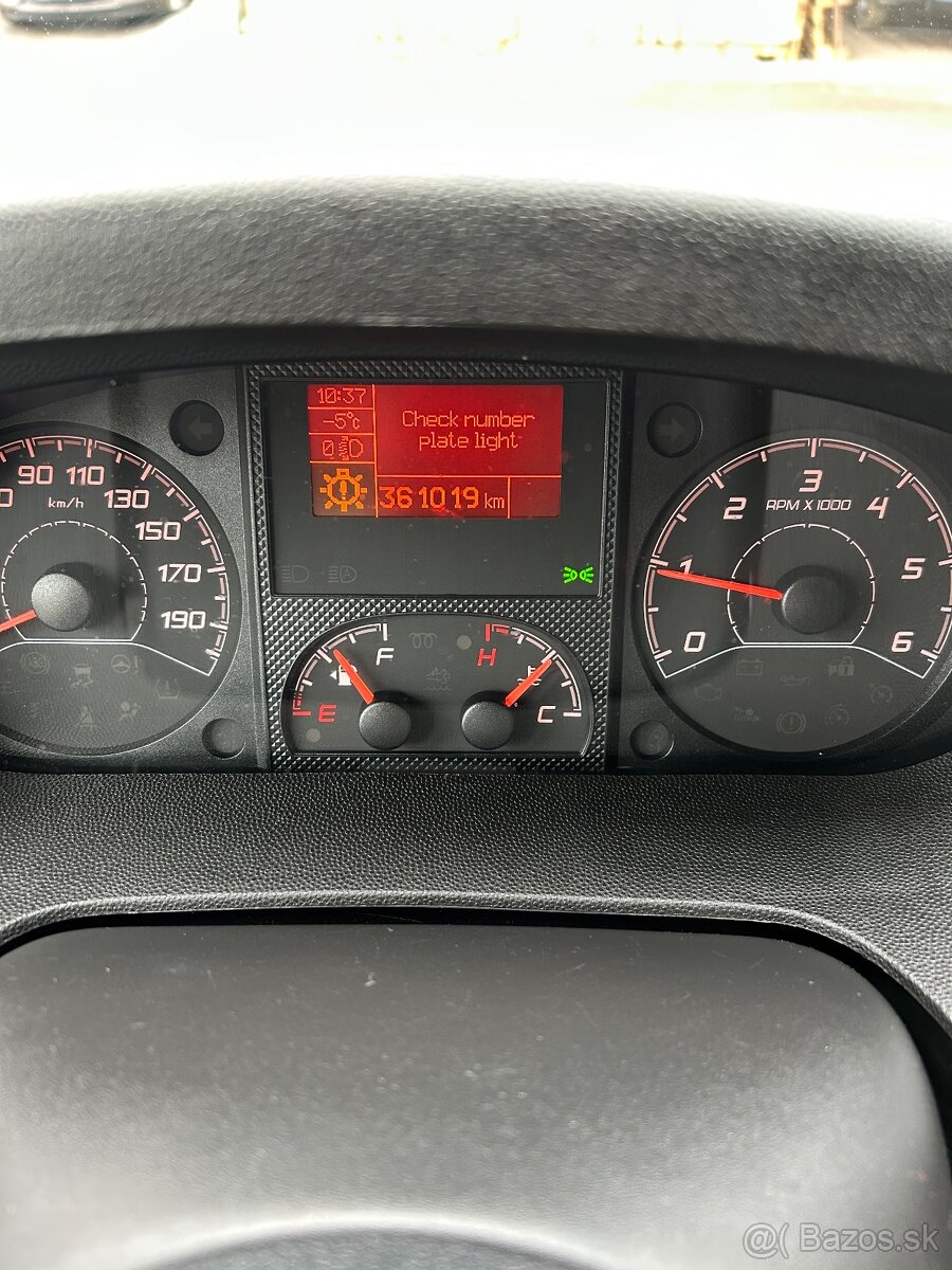 Fiat Ducato 2.3 MTJ 9-miestne - 8