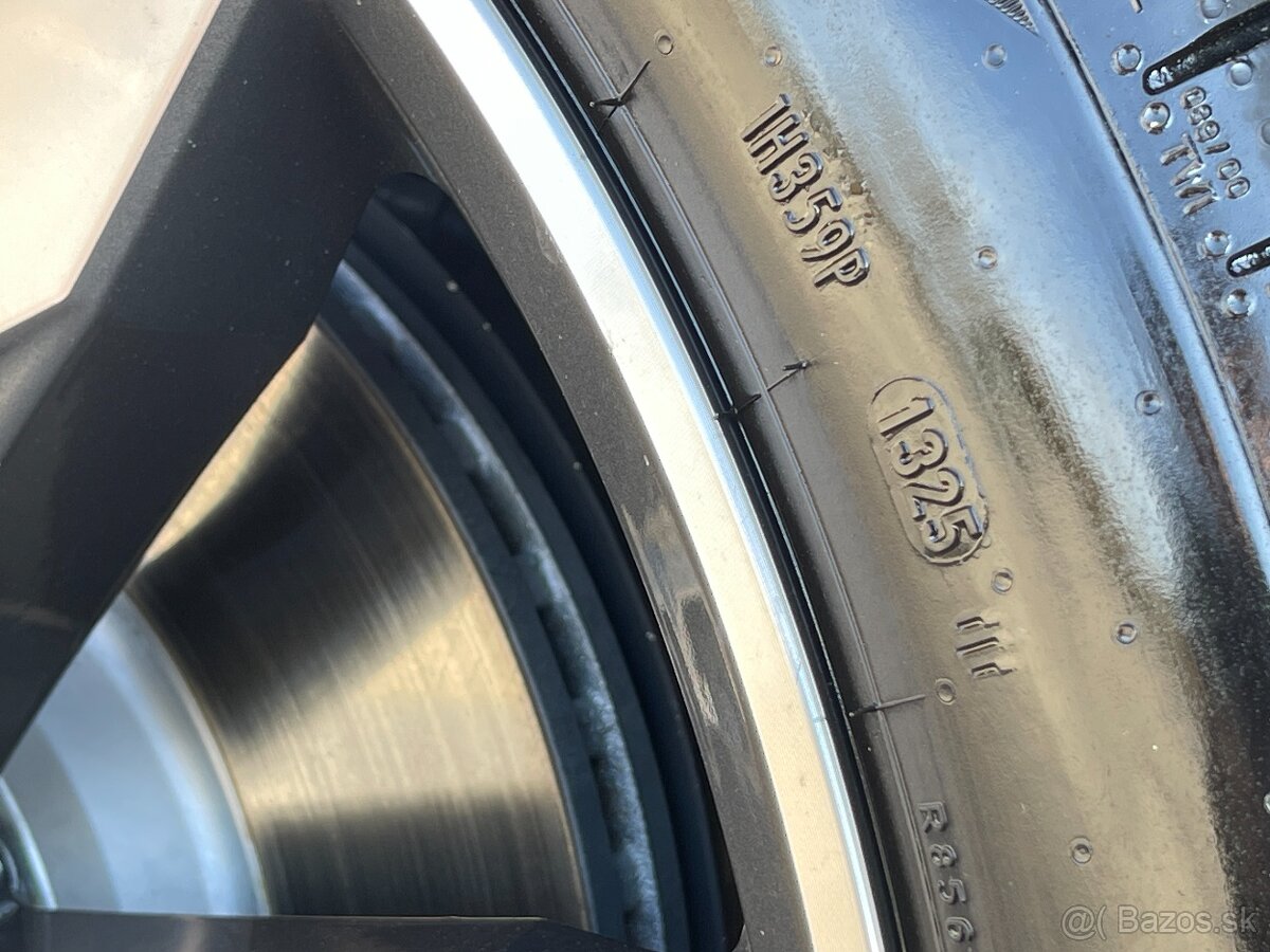 VW Tiguan Allspace R-Line 2.0 TDI DSG 140kW 4x4 ODPOČET DPH - 8