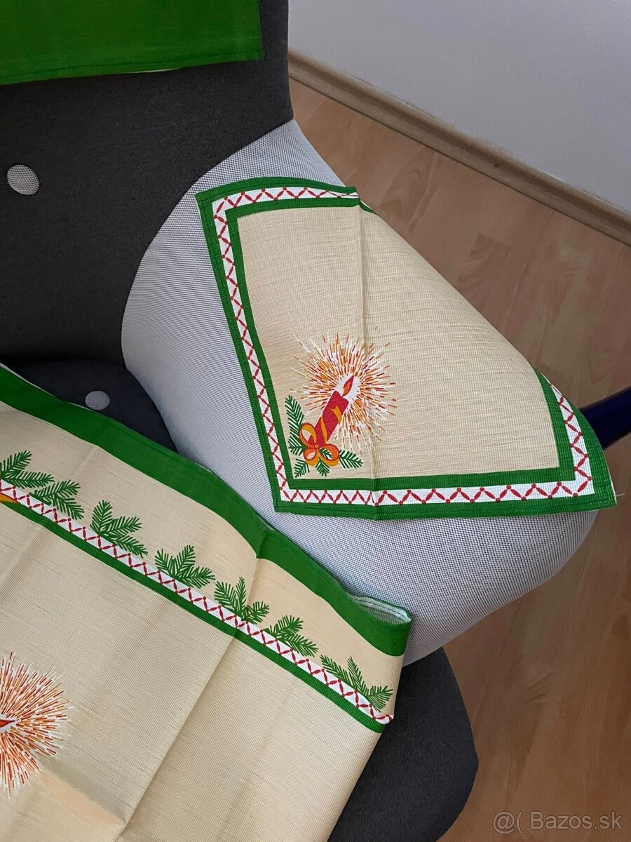 Obrusy 4, ks / AKO NOVE / - 8