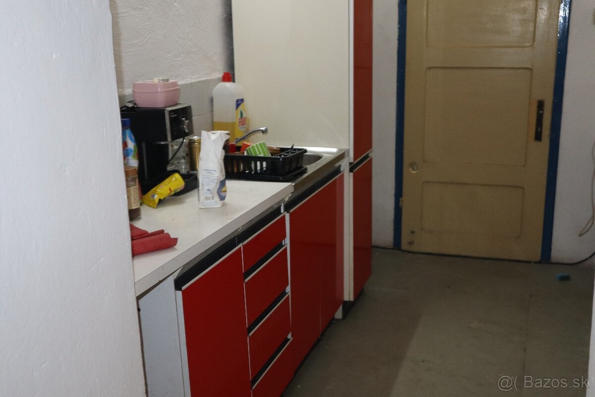 polyfunkčný objekt - 8