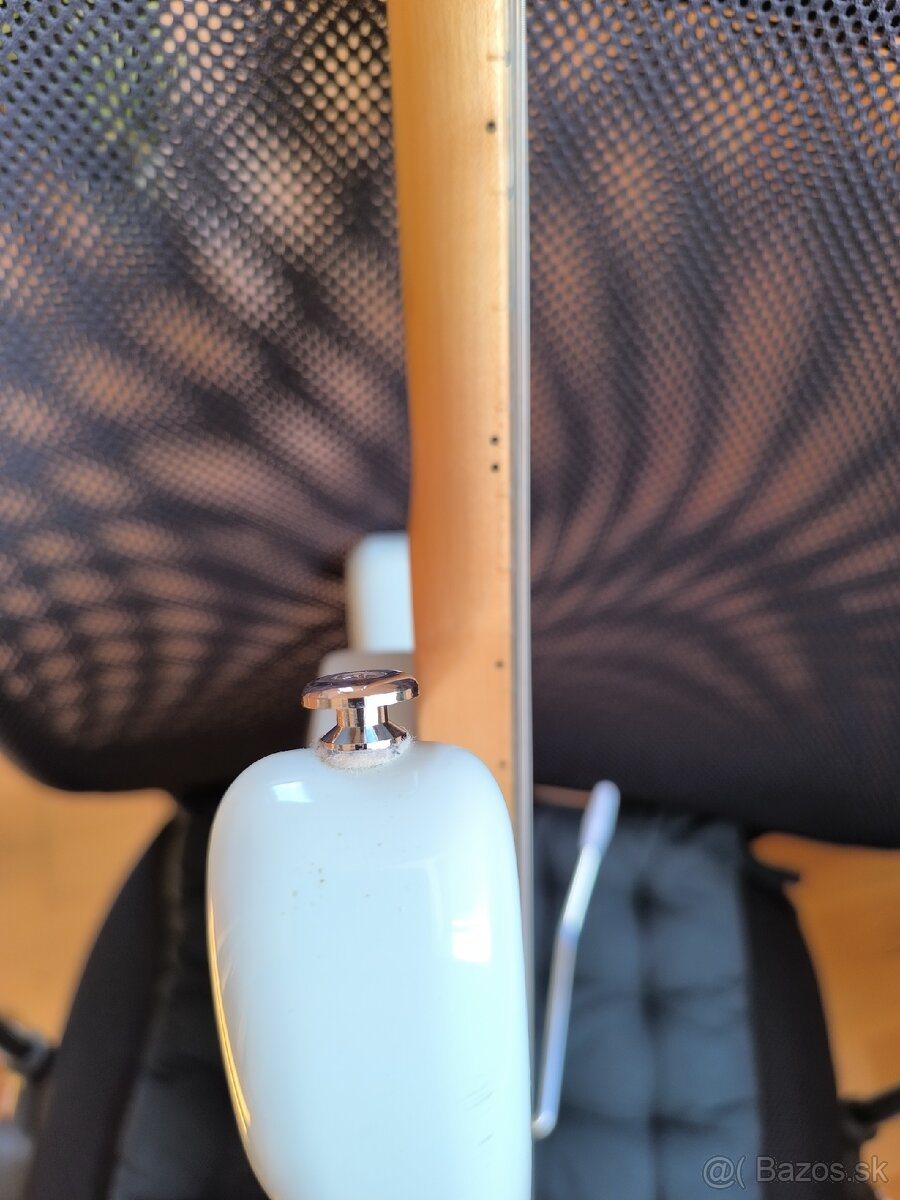 Predám Squier DeLuxe Stratocaster - 8