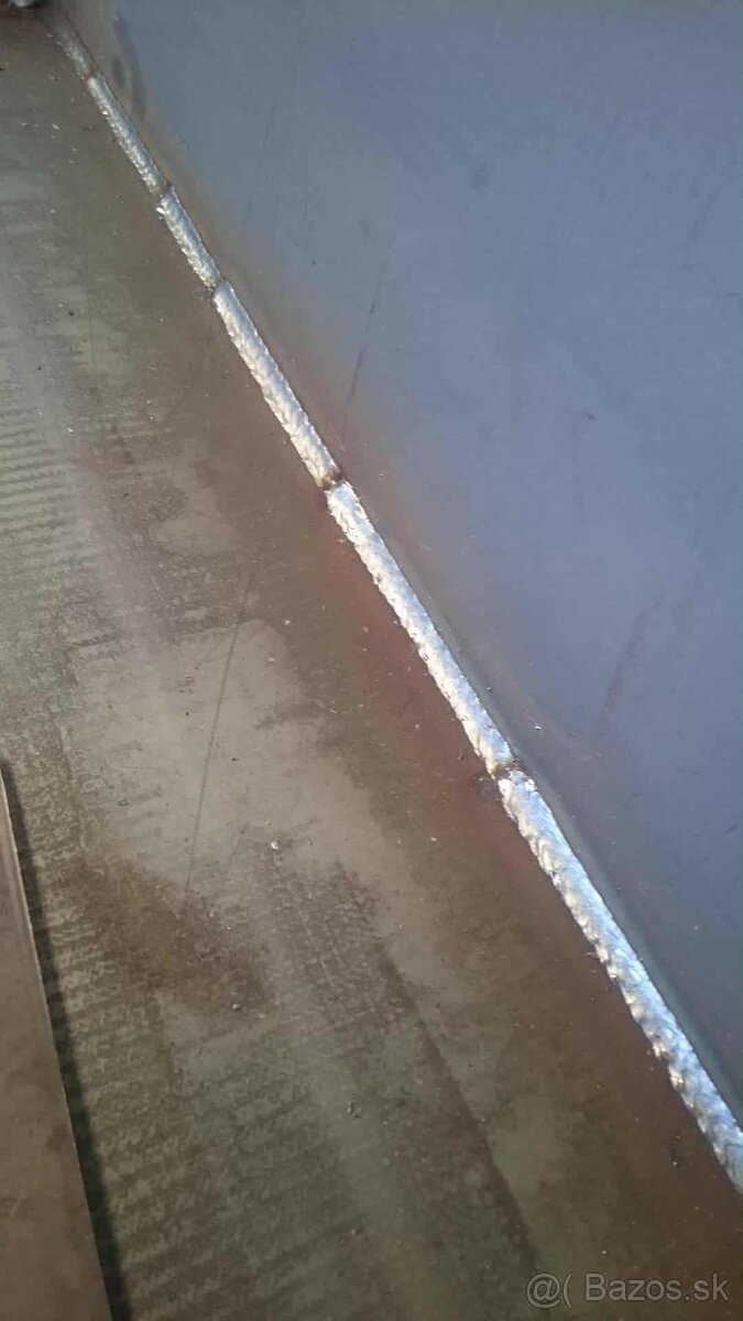 HĽADÁM PRÁCU ZVÁRAČ CO2 - 8