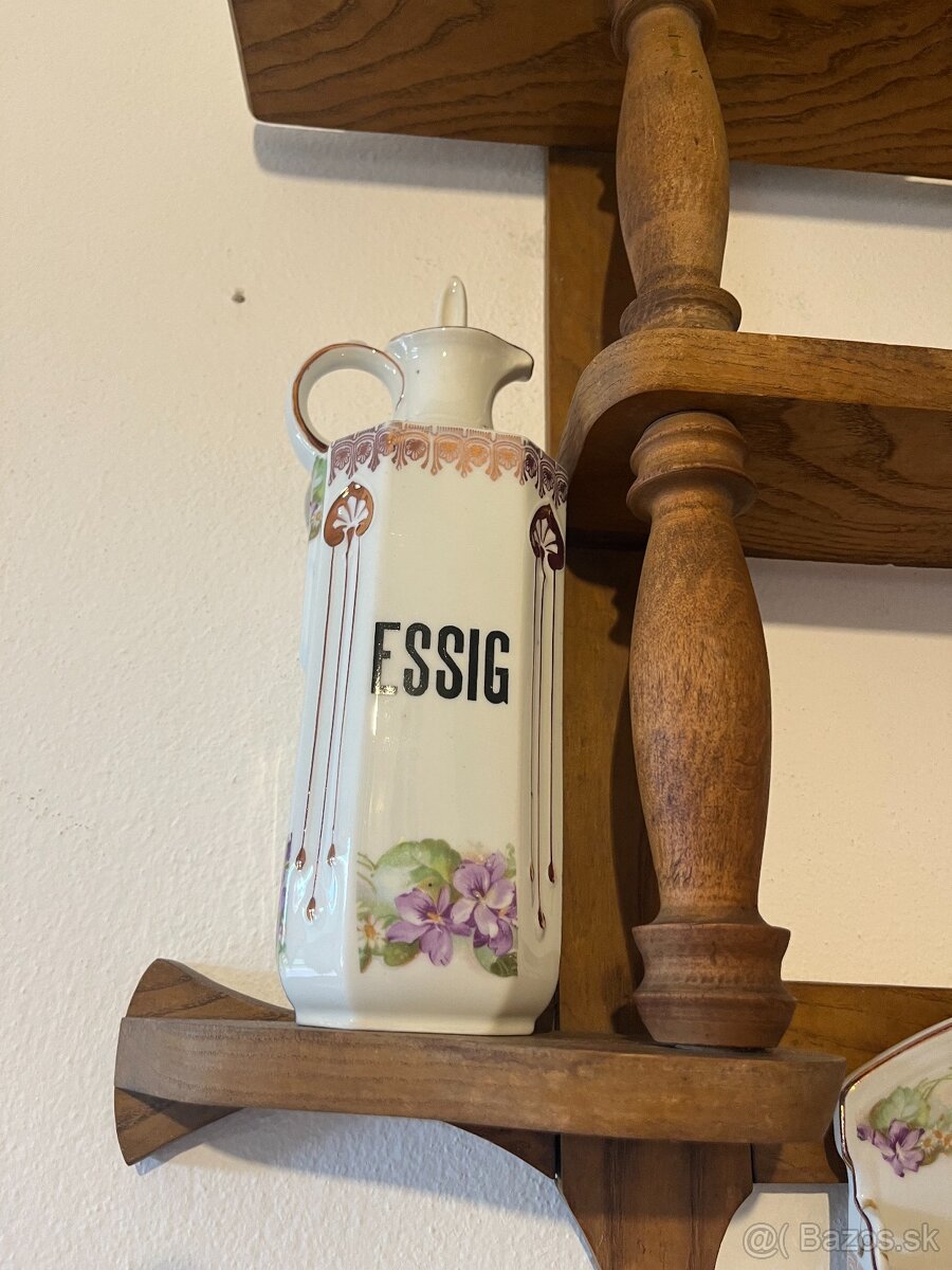 Staré secesné koreničky MZ - 8