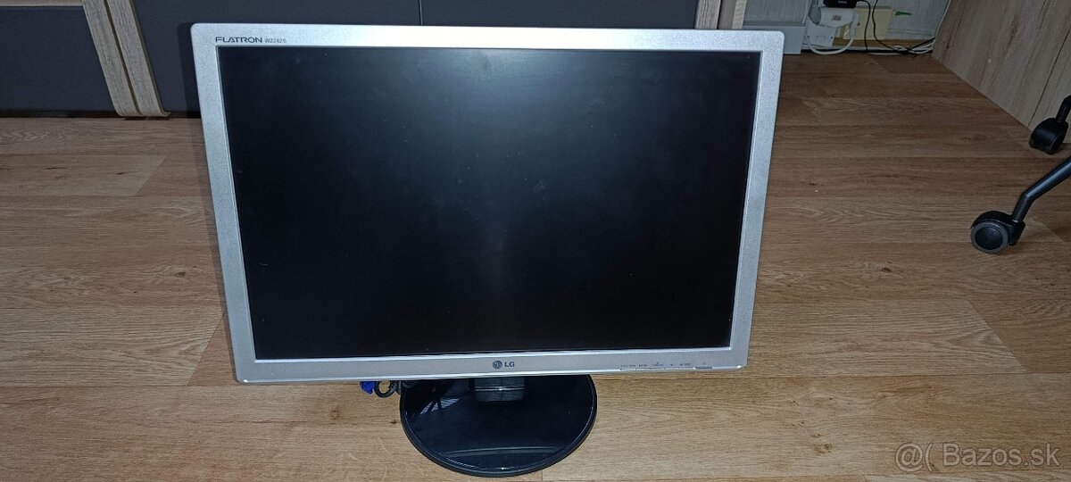 Predam monitor na pc. - 8