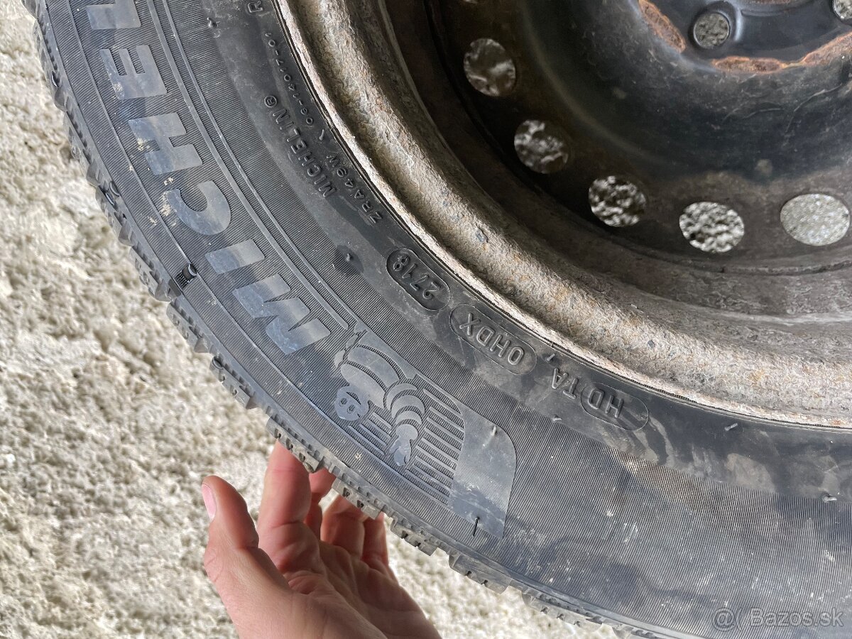 Pneumatiky 195/65 r15 + disky - 8