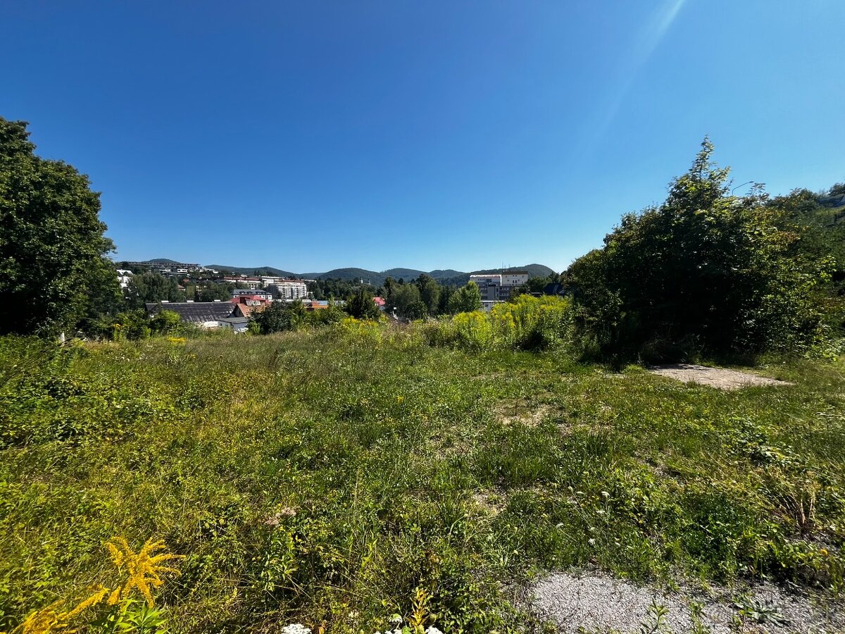 Pozemky na výstavbu v širšom centre mesta. - 8