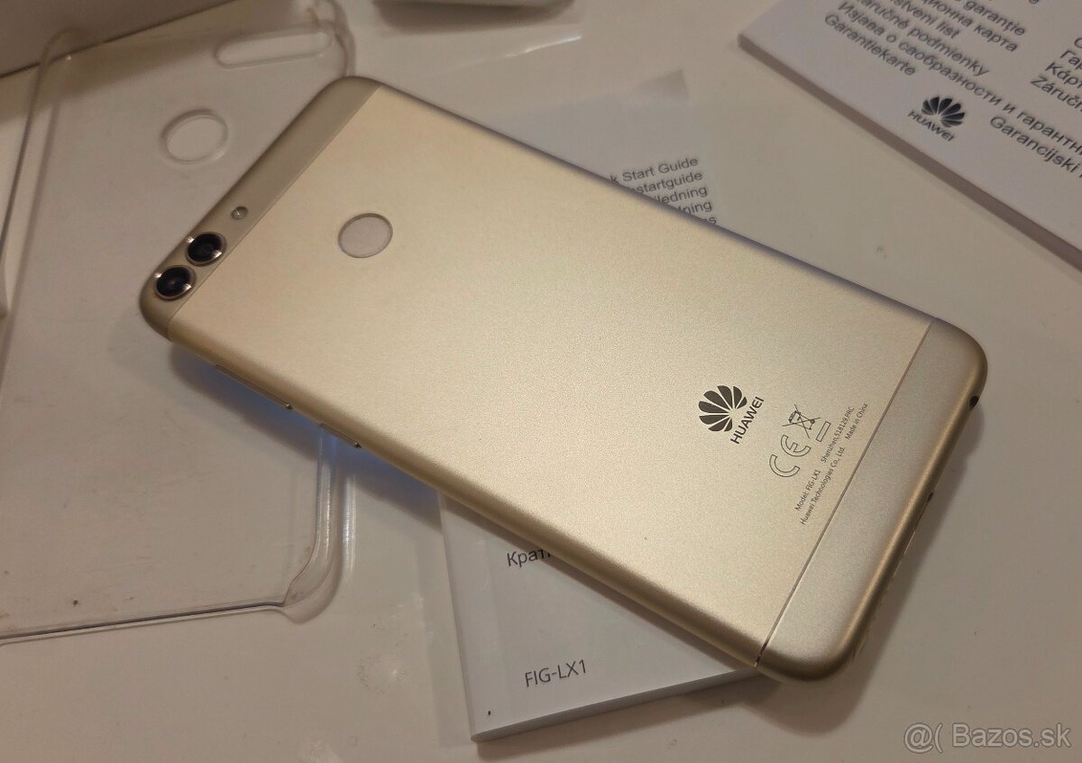 HUAWEI P Smart - stav nového, málo používaný mobilní telefon - 8