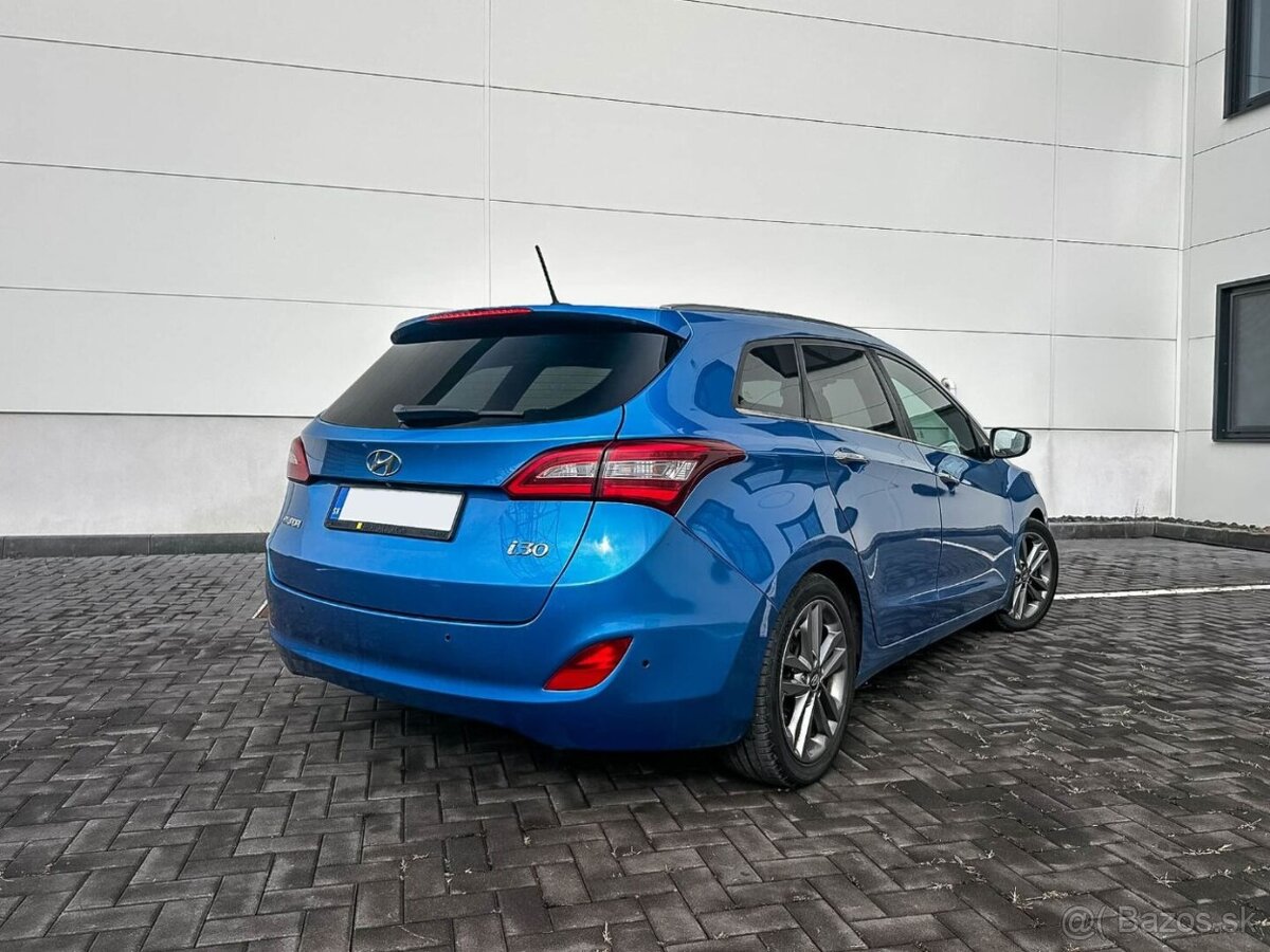Hyundai i30 CW 1.6 CRDi 136 Style - 8